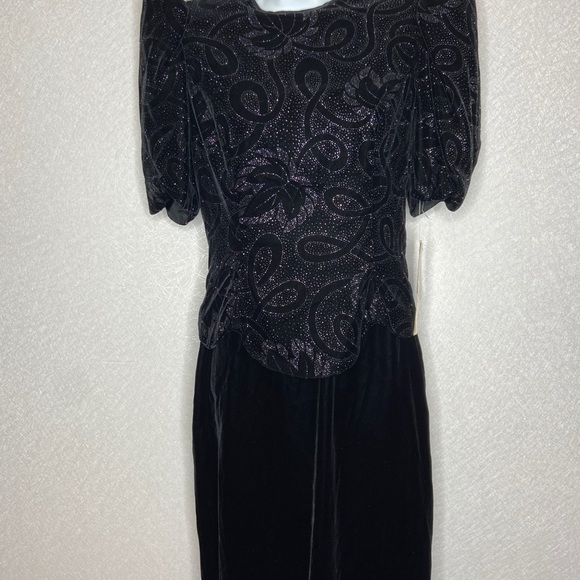 Vintage McClintock Glitter Velvet Dress - Picture 13 of 13